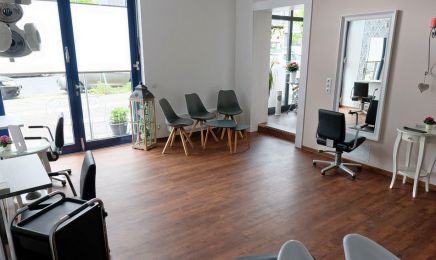Haarstudio NH : Friseur in Berlin