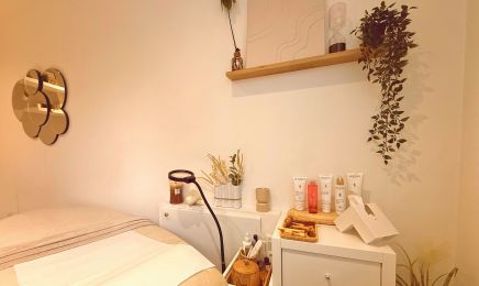 Facialiste —Nadia | Soins de la peau et des ongles  : Manucure à Montigny-lès-Cormeilles