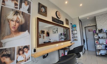 Salon Carré Blond : Coiffeur à Mantoche