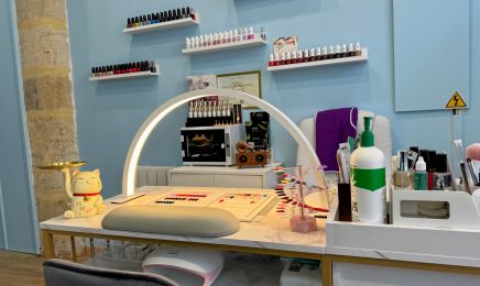 45 Beauté : Manucure à Bordeaux