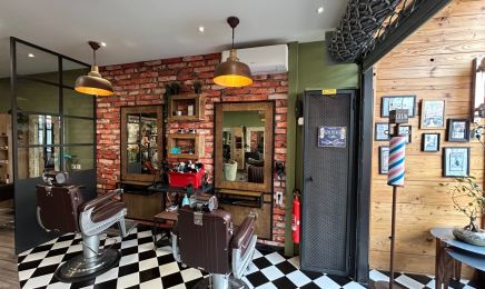 Frizz'styl coiffure : Coiffeur à Pont-de-Vaux