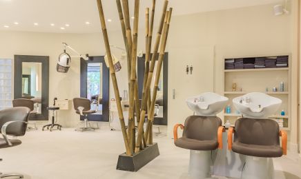 Jade morgan  : Coiffeur à Talant