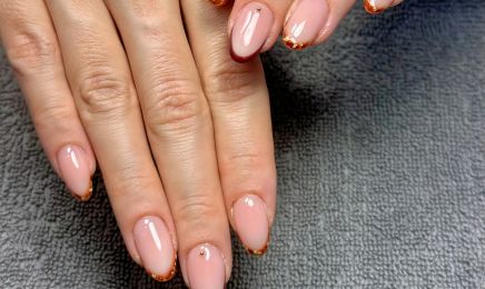 Lils Nails : Institut de beauté à Pérouges