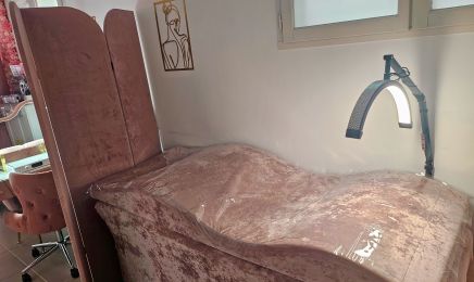 Nessa Beauty : Manucure à Taverny