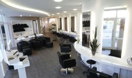 Gräf & Gräf Bellevue: Barbershop in Karben