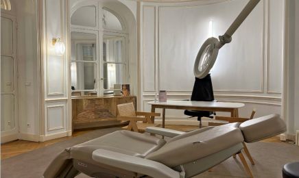 Nuevaderm Médecine Esthétique & Laser : Soins peau, Électrolyse & Radiofréquence : Institut de beauté à Paris