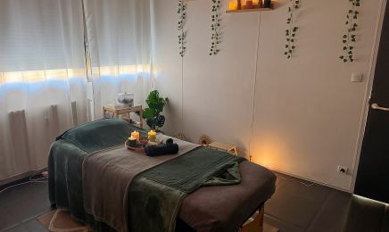 Gloire ô bien-être• Massage bien-être  Drainage lymphatique•Kobido•Intra-buccal : Manucure à Saint-Priest-en-Jarez
