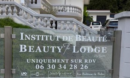 The Beauty Lodge : Institut de beauté à Rombas