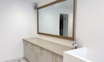 Naj Paris - Manucure russe : Institut de beauté à Paris