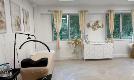 Beauty expert_ by Shirel : Manucure à Écully