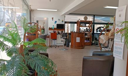 Appy Coiff : Coiffeur à Yffiniac
