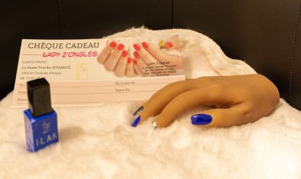 Lady Z'Ongles : Manucure à Pouancé