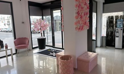 B&B Sun - Centre de bronzage  : Institut de beauté à Saint-Étienne
