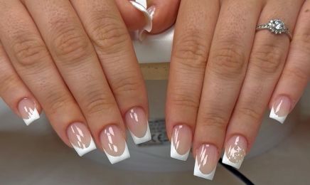 Beauty Studio by EM - Chez Maison Opale : Manucure à Nîmes