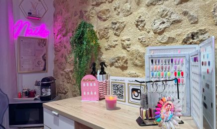 Eva La Palette d’Ongles : Coiffeur à Cabriès