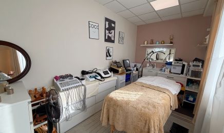 EMGlowBeauty : Coiffeur à Carquefou