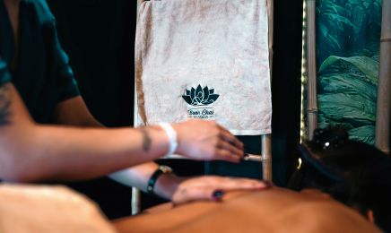 Baan Chaï Massage : Coiffeur à Saint-Denis-en-Val