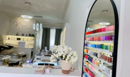 Nami Nails & Lashes: Kosmetikstudio in Nürnberg