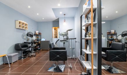 Design 15 : Coiffeur à Paris