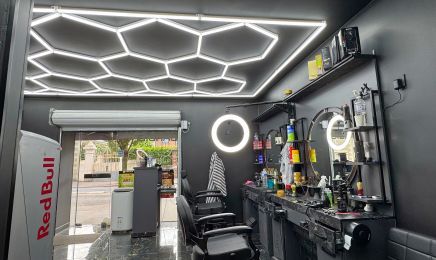 G Barber  : Barbier à Nantes