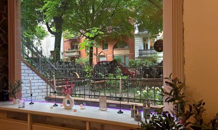 AK.lash & Brow: Nagelstudio in Wiesbaden