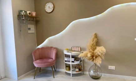 Mademoiselle Nail’s : Coiffeur à Paulhan