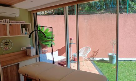 Maison LG  : Manucure à Fréjus