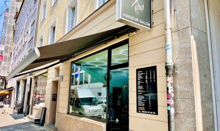 Royal Friseur Salon: Kosmetikstudio in München