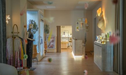 Ellàs Beauty Studio: Kosmetikstudio in Schwabach