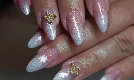 Mini Pink Nails : Institut de beauté à Cherré-Au