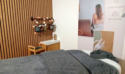 Maison de Beauté Charlotte : Manucure à Fresnay-sur-Sarthe