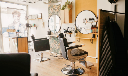 Le Petit Salon : Coiffeur à Casteljaloux