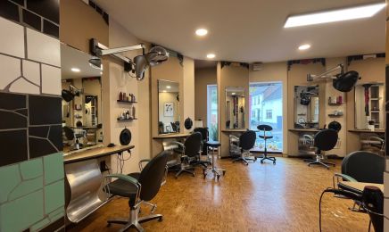 Hair Fashion Bernd Schuh: Friseur in Wadern