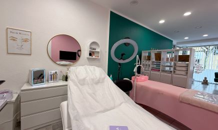 Mira Beauty Studio: Tattoo-Künstler in Menden (Sauerland)