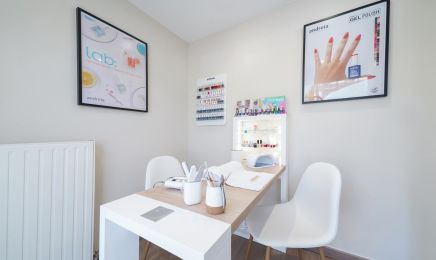 L’Heure Zen  : Manucure à Saint-Cyr-sur-Loire