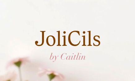 JoliCilsByCaitlin  : Institut de beauté à Landivisiau