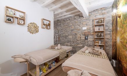 Sous l'Arbre de Vie : Institut de beauté à Trept