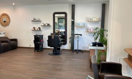 Lixora  : Coiffeur à Viviers-lès-Montagnes