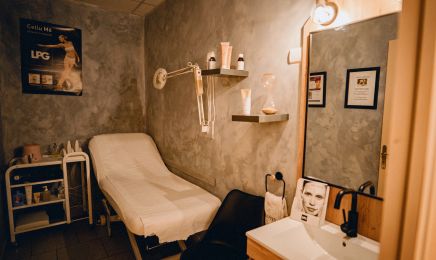 Centre Ocea Beauté : Manucure à Matha