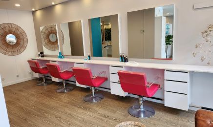 L'Univers de Véro : Coiffeur à Sens