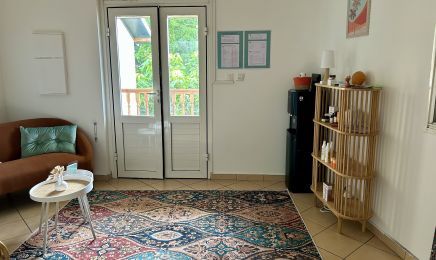 FRIDA - La Possession : Institut de beauté à La Possession