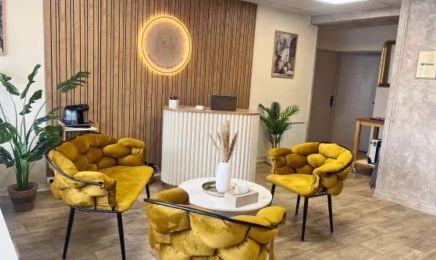 OnglesPoitiers : Institut de beauté à Buxerolles