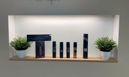 Conny‘s Haar- und Nagelstudio: Friseur in Freiberg