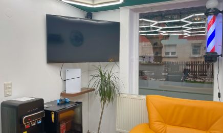 Vida Barbershop: Kosmetikstudio in Wendelstein