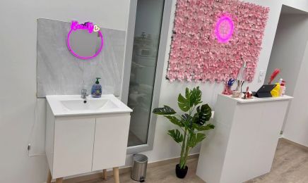 Nana Nails : Manucure à Aix-les-Bains