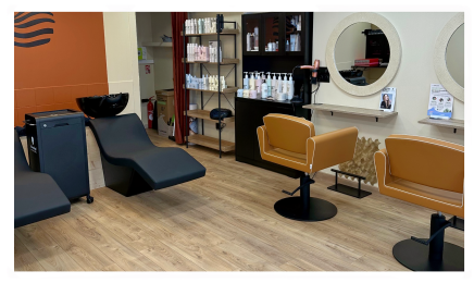 Summer Prestige - Baro Nails (Coiffeur & prothésiste ongulaire) : Coiffeur à Dax