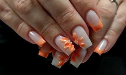 Kali (Détatouage & Soins) : Coiffeur à Limay