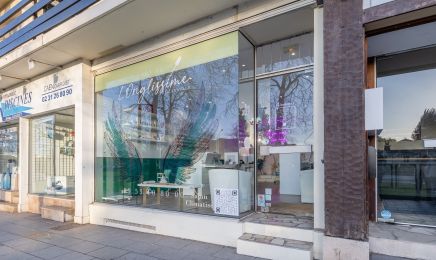 L’Onglissime  : Manucure à Deauville