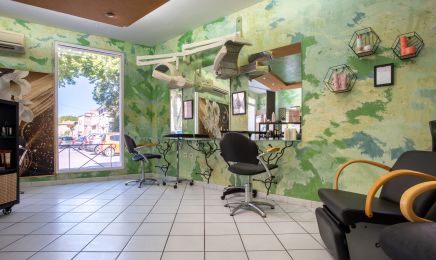 Nymphea : Coiffeur à Mazan