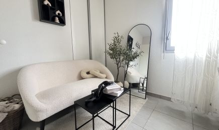 J Nails  : Manucure à Bourg-lès-Valence